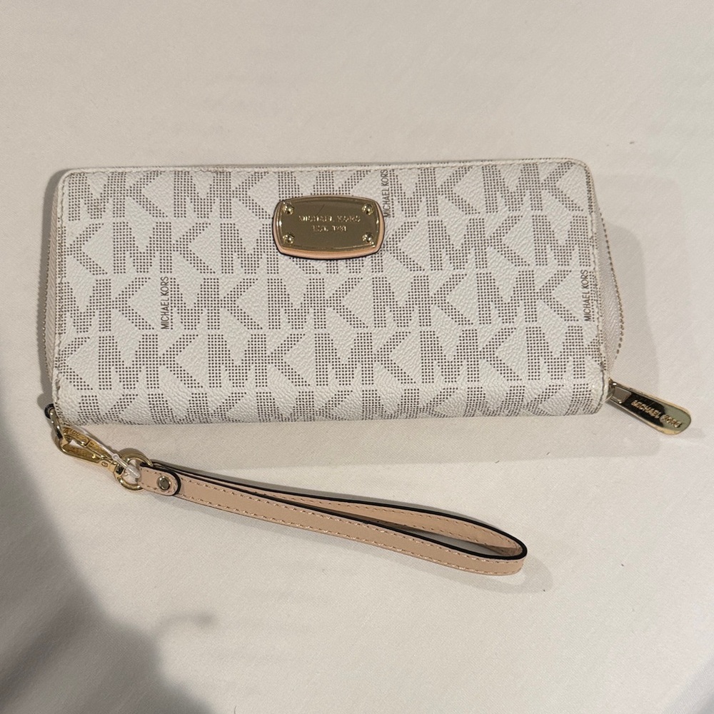 Michael Kors Monogram White Wristlet
